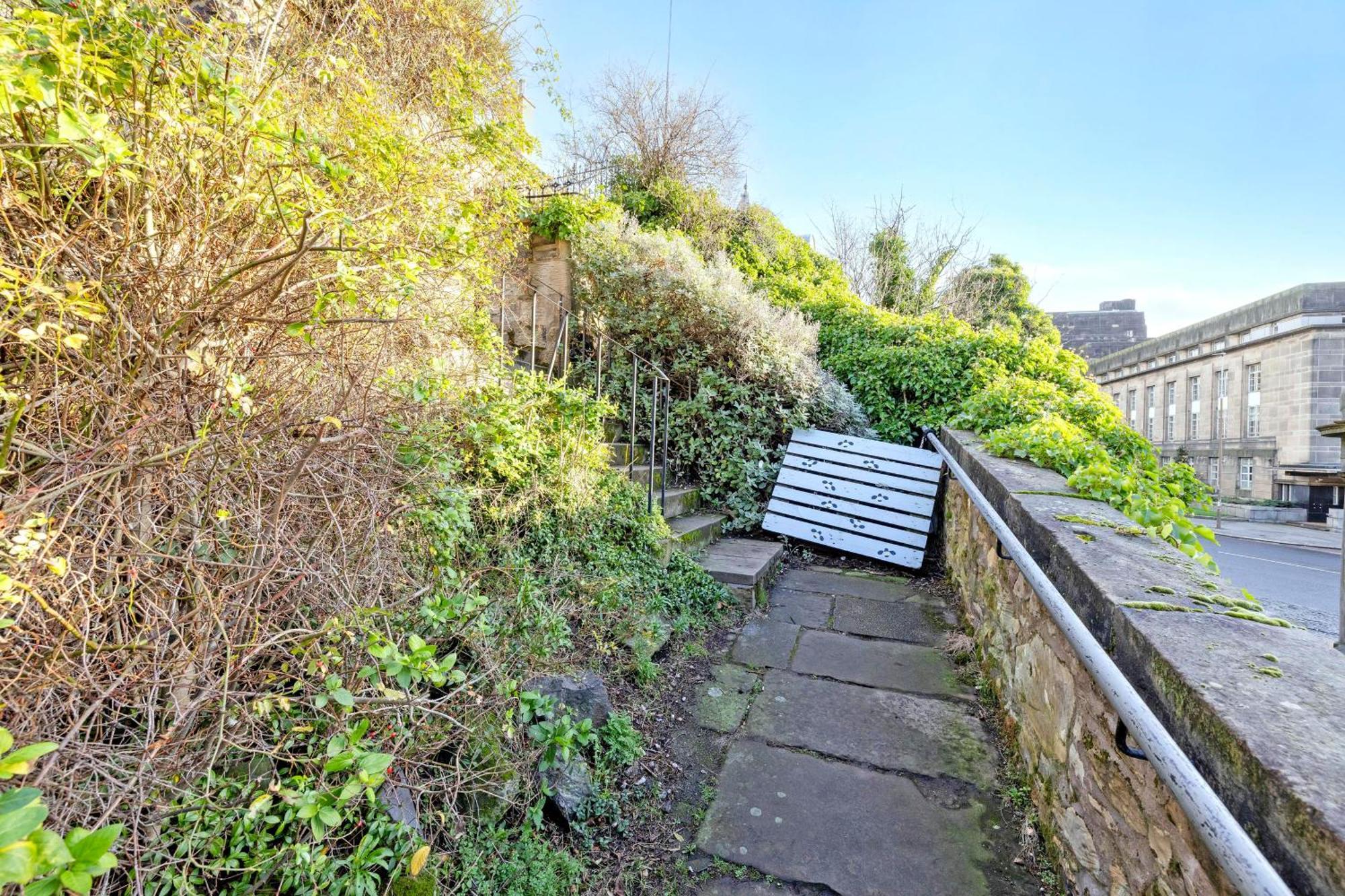 Joivy Beautiful Apartment, Private Garden, Calton Hill EDI Exterior foto