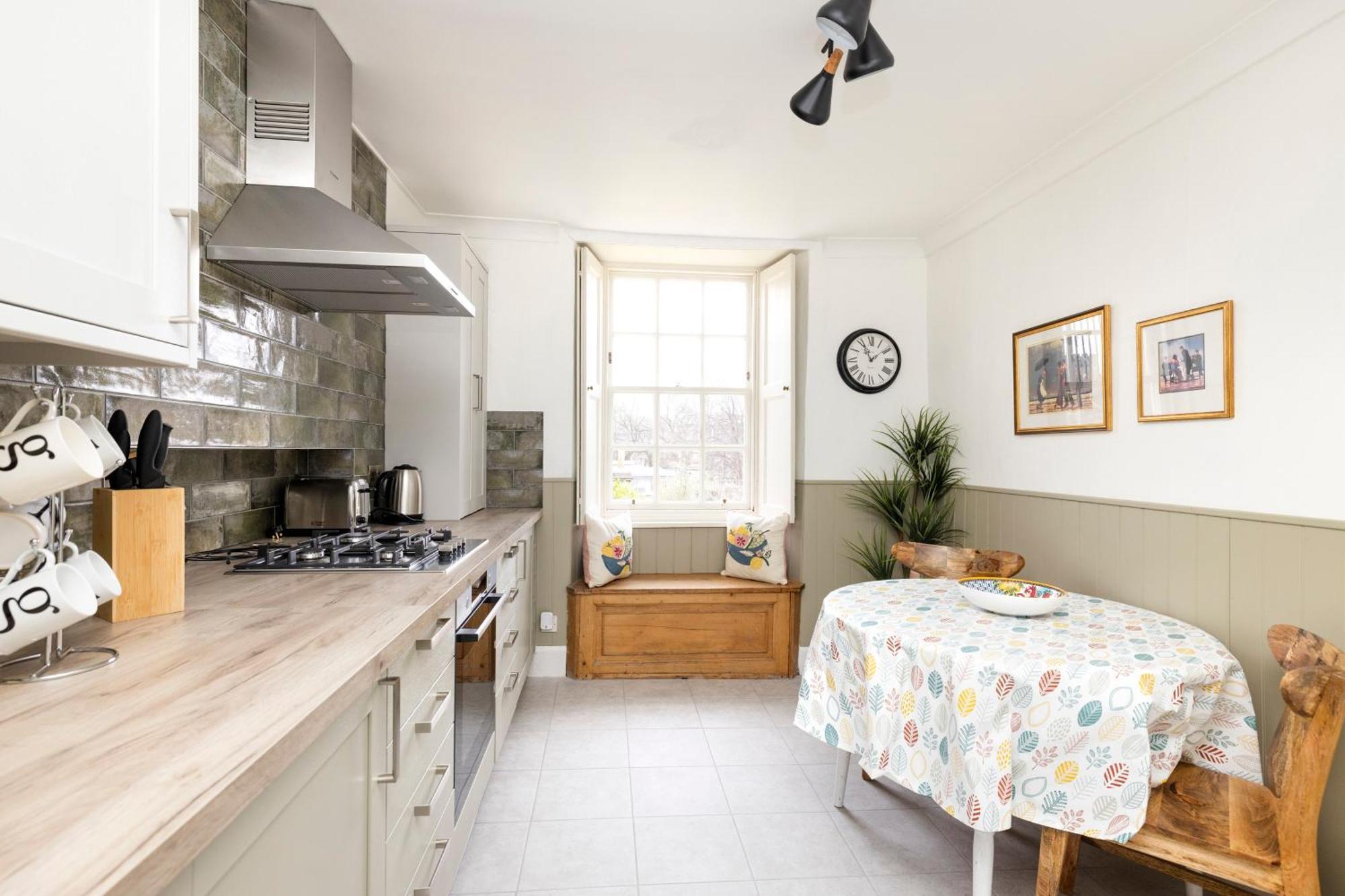 Joivy Beautiful Apartment, Private Garden, Calton Hill EDI Exterior foto